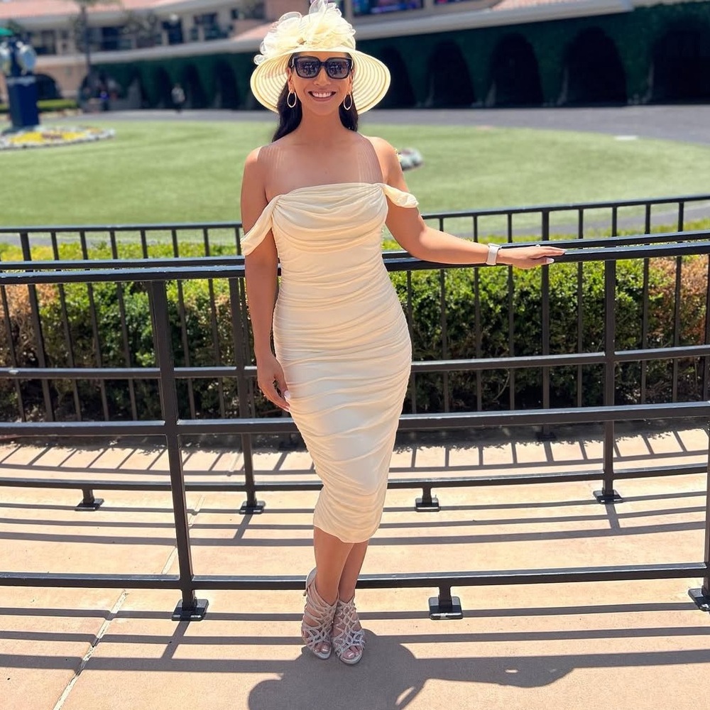 Chic Yellow Ruched Midi Dress - Picture 9 of 9